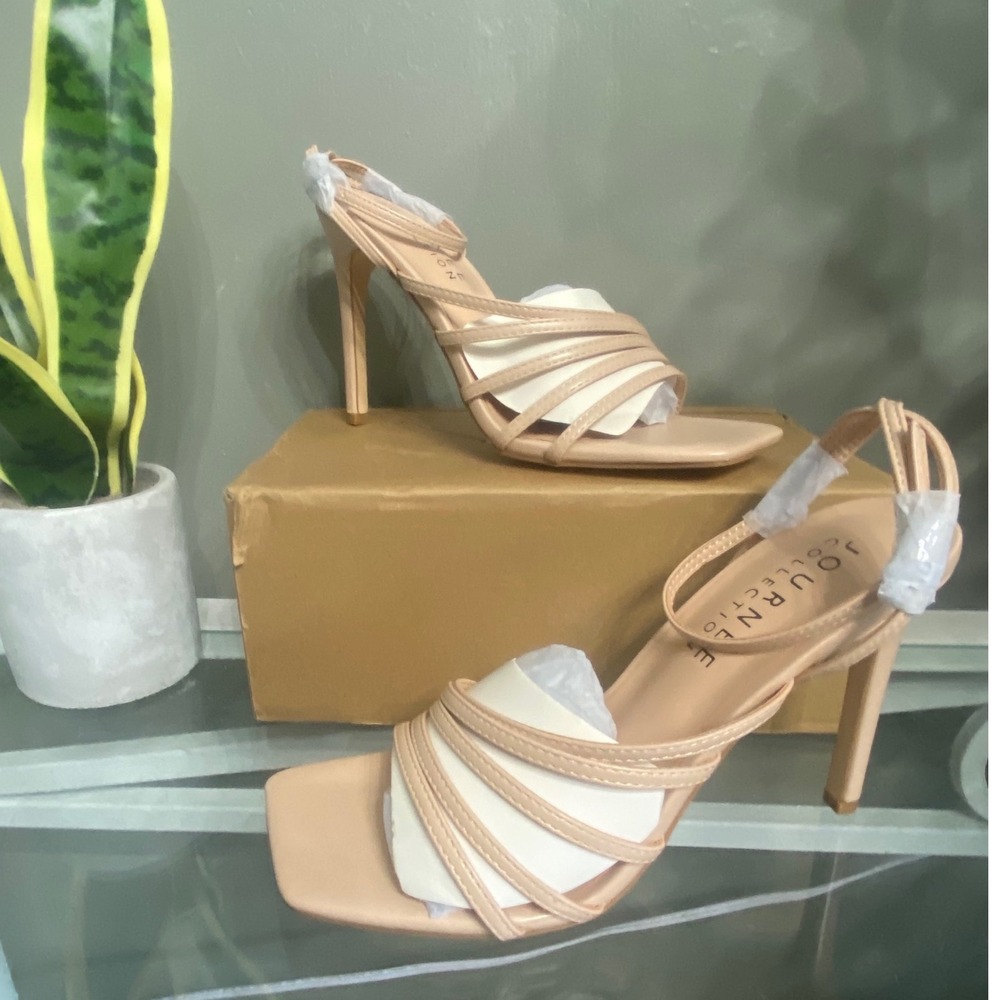 Journee‎ Collection Louella Nude Multi Strap Stiletto Heel Sandals Womens Size 8
